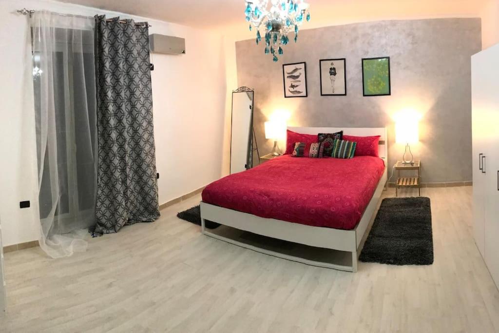 Amazing House In Spanish Quarter Appartamento